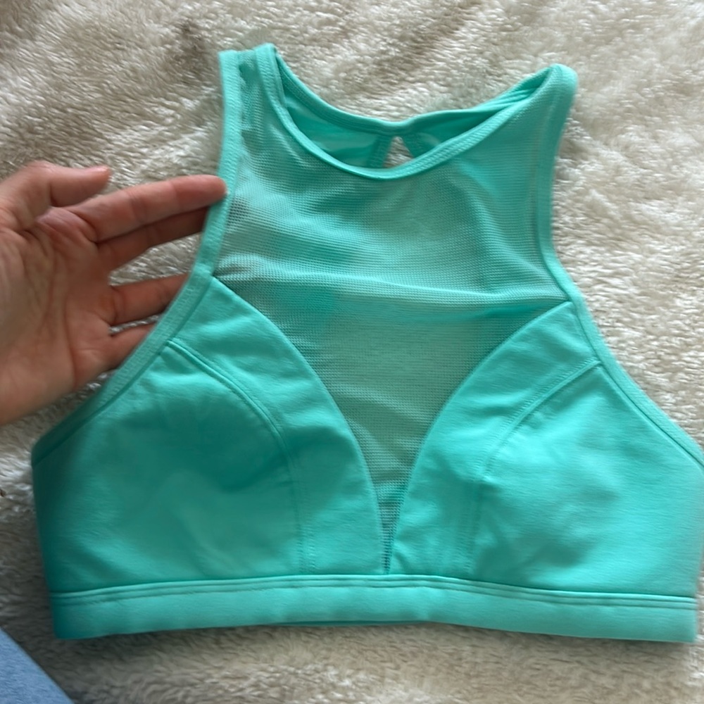 Aquamarine sports bra 🩵 used once. Australian brand. In great condition.